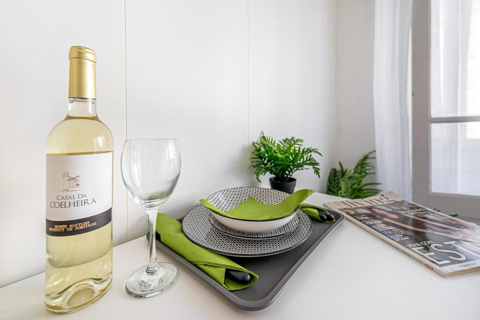 Santos Mattos Guesthouse & Apartments By Lisbon With Sintra อามาโดรา ภายนอก รูปภาพ
